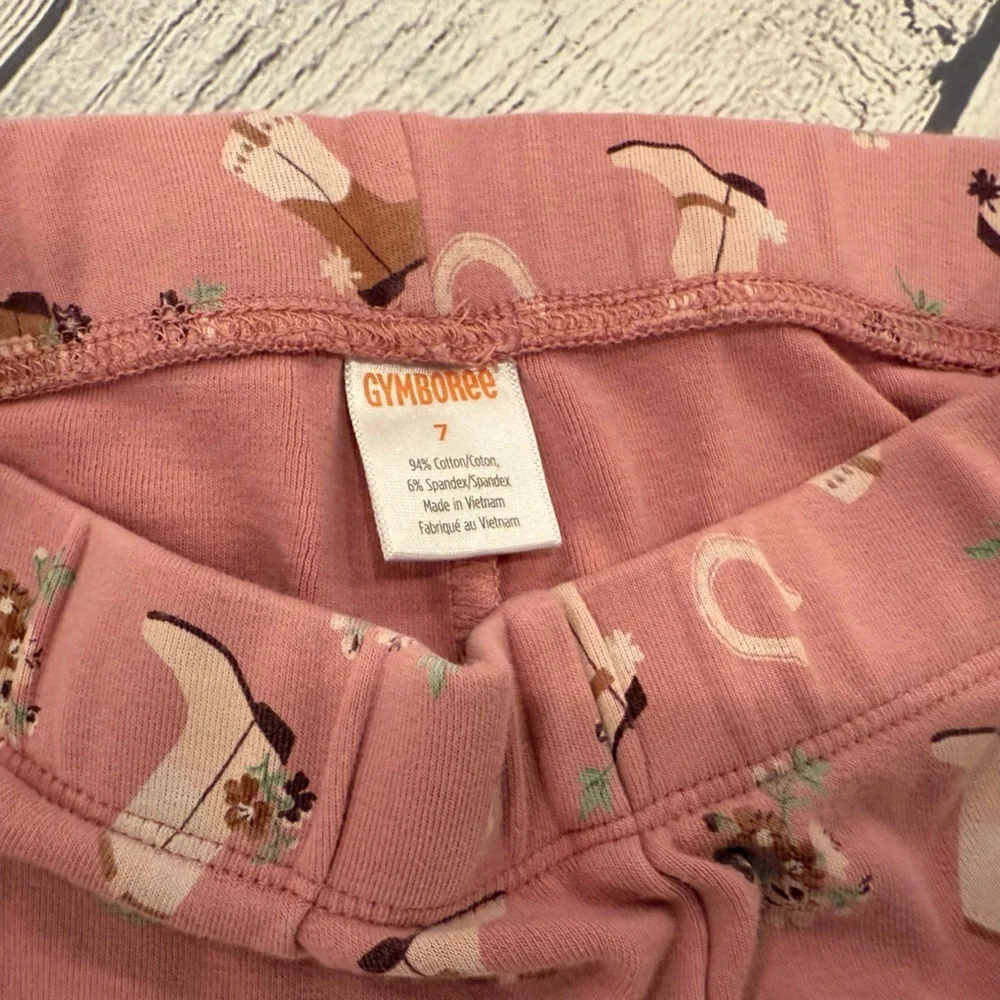 Gymboree Pink Pajama Set with Ruffled Top and Floral Bottoms/girls size 7